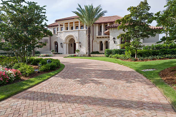 Best Driveway Paving Contractor  in Half Moon Bay, CA